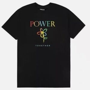 The hundreds Power Together
